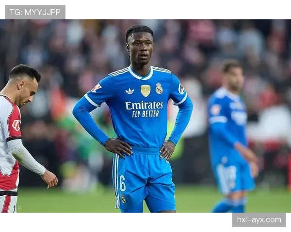 卡马文加抢断能力解析