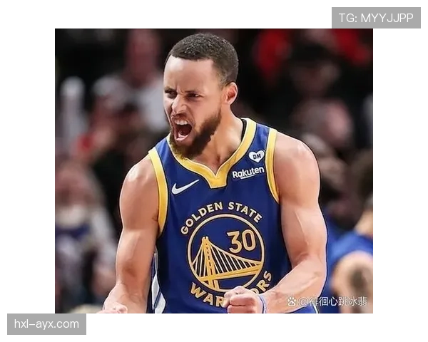 克莱比赛季初更积极无球跑位，助库里提升三分效率