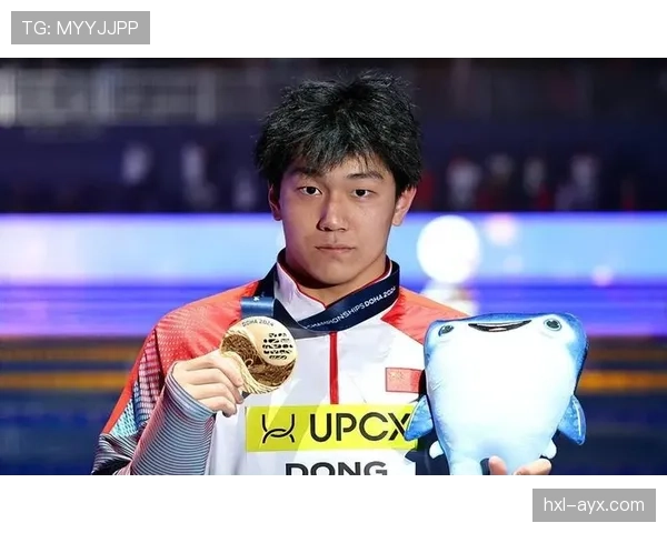 董志豪训练像苦行僧，私下却住着能开派对的豪宅，刷到直接酸了